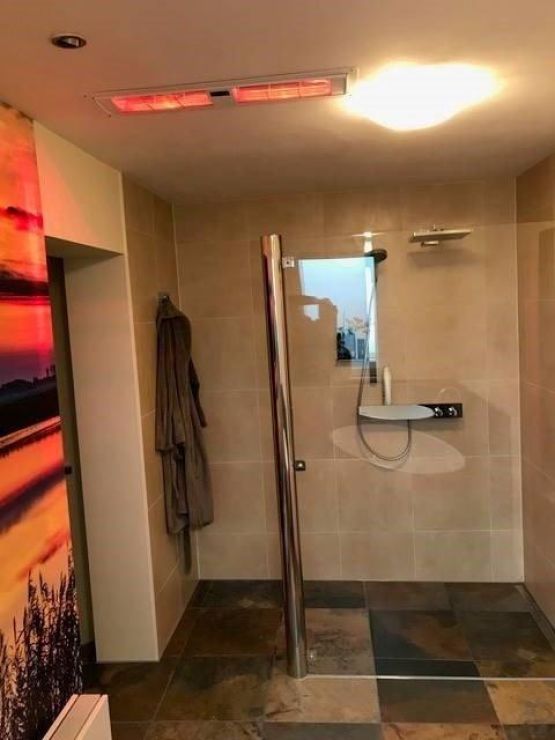 Douche verwarming gerenoveerde badkamer